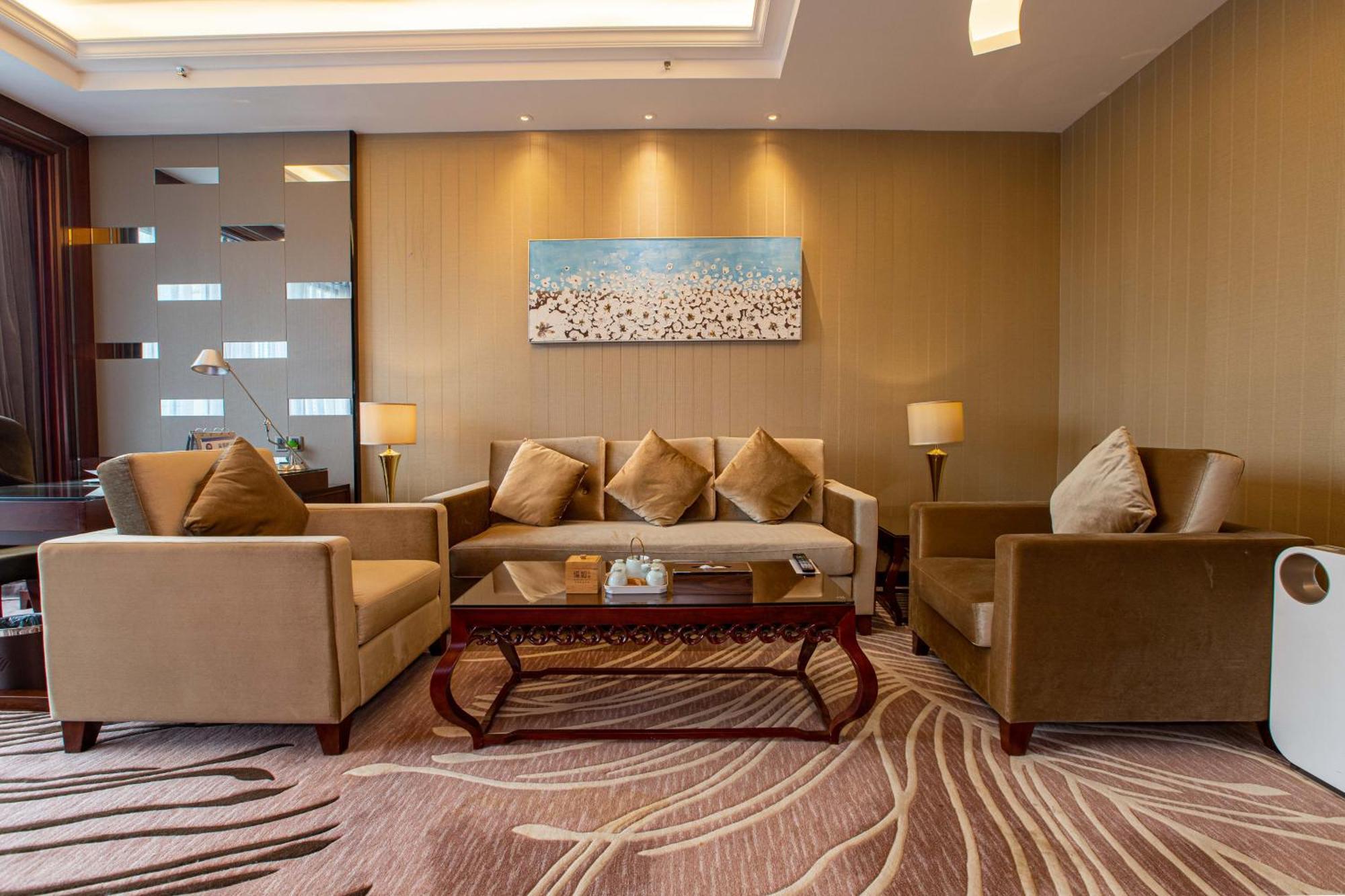 Hotel Wyndham Grand Plaza Royale Chenzhou Exterior foto