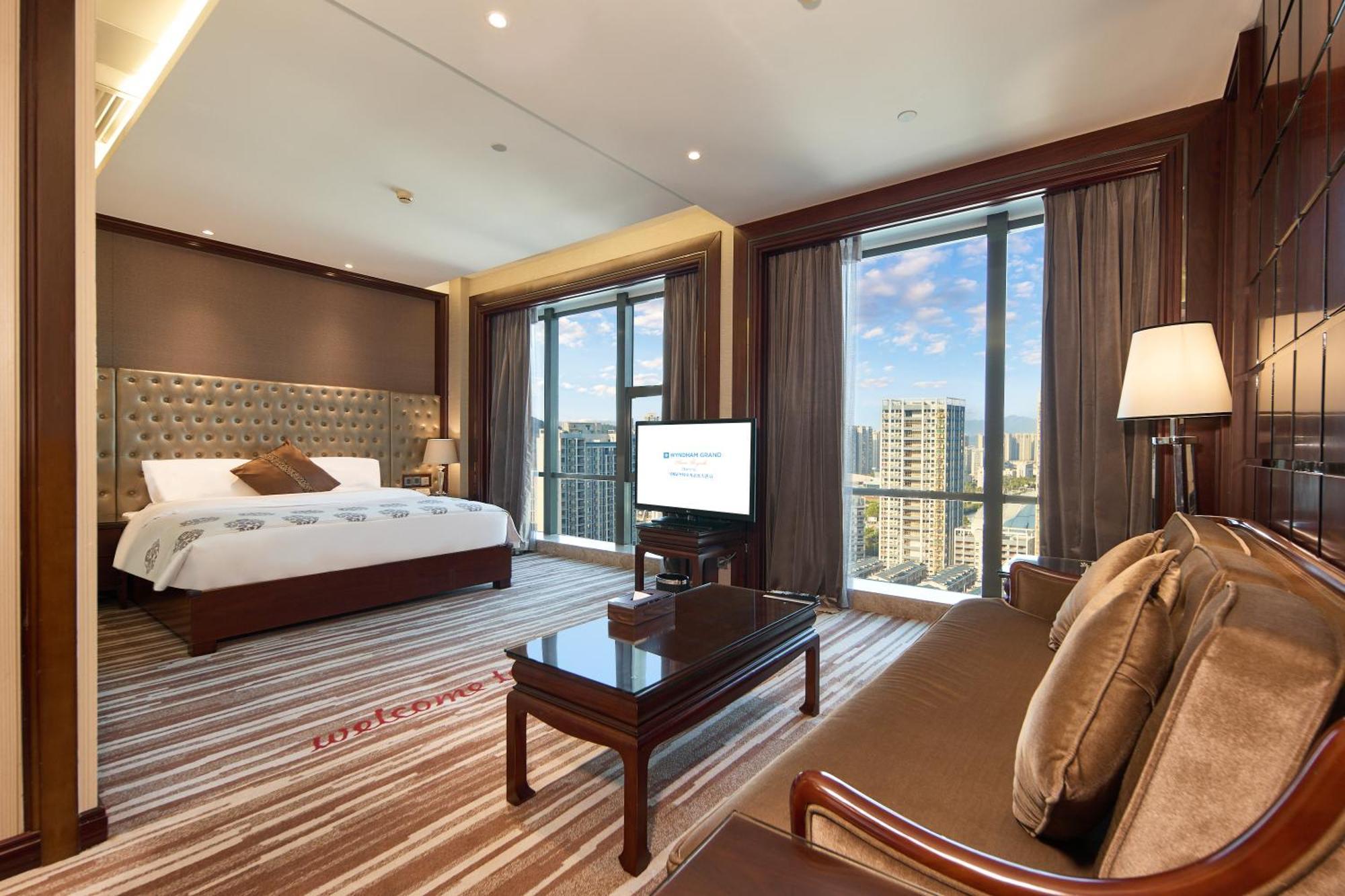 Hotel Wyndham Grand Plaza Royale Chenzhou Exterior foto